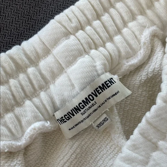 Off-White Sweatpants - Picture 2 of 4